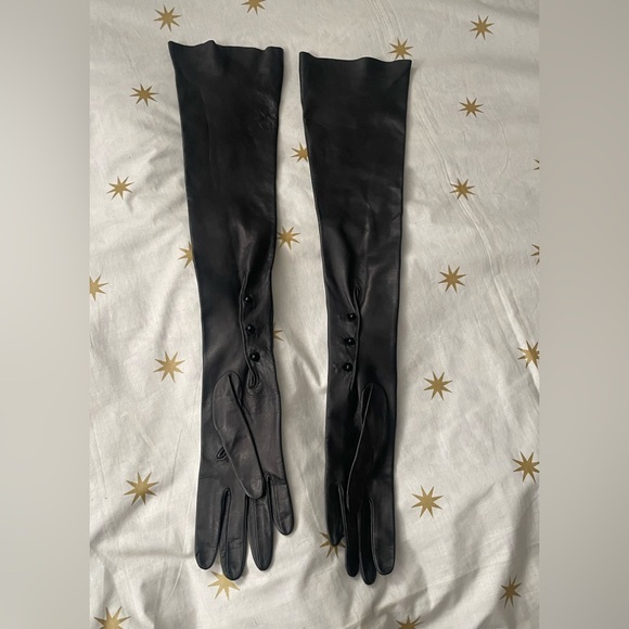 Vintage Opera Length Black Leather Gloves - Picture 2 of 8